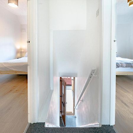 Modern 3 Bedroom House Close To Ferry And City Centre เบลฟาสต์ ภายนอก รูปภาพ